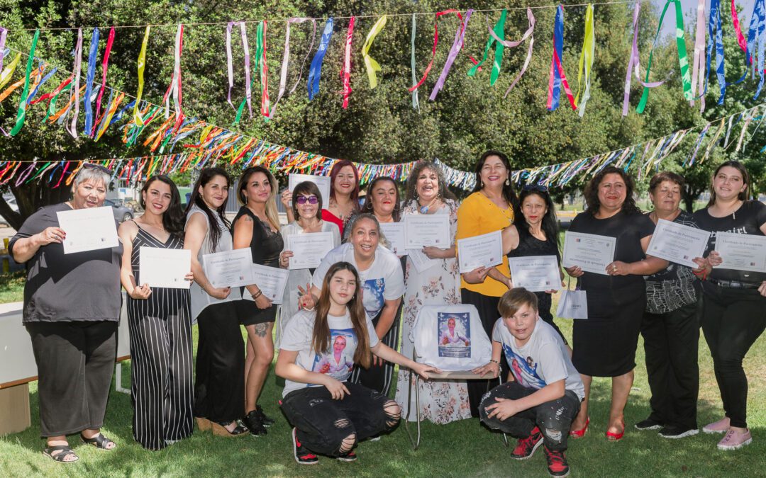 Pasos: Un programa para la reinserción social de mujeres que han estado privadas de libertad.FNSP21-RS-0305